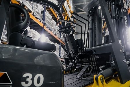  Дизельный погрузчик GOODSENSE FD30 3,0т 4,8м Yanmar Арт 182532 низкие цены 