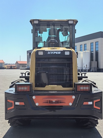  Фронтальный погрузчик HYPER LM939 арт. 10000701  