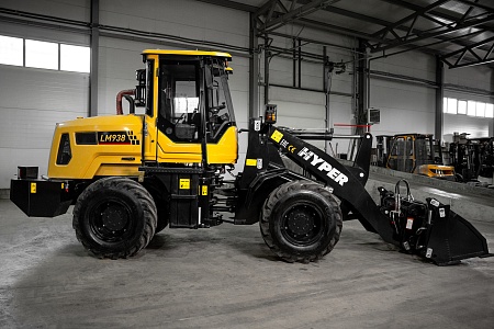  Фронтальный погрузчик HYPER LM938 арт. 10000700  